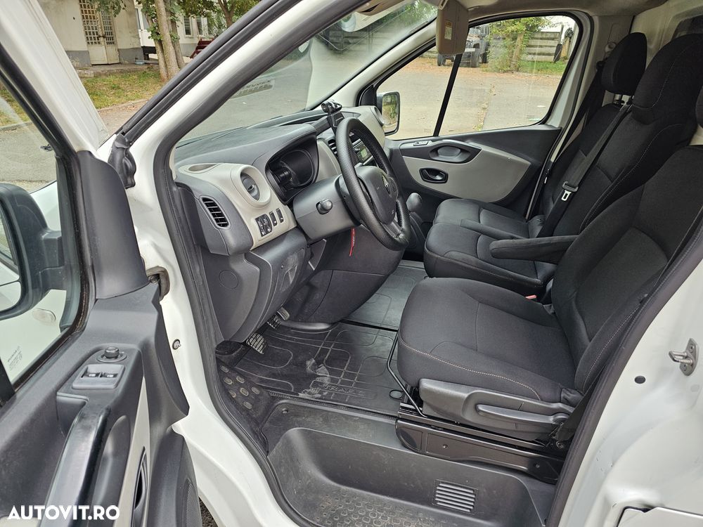 Renault Trafic Combi L1H1 7+1 Expression - 8