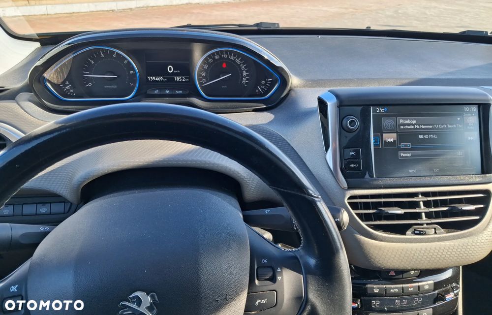 Peugeot 2008 1.2 Pure Tech GPF Active S&S - 15