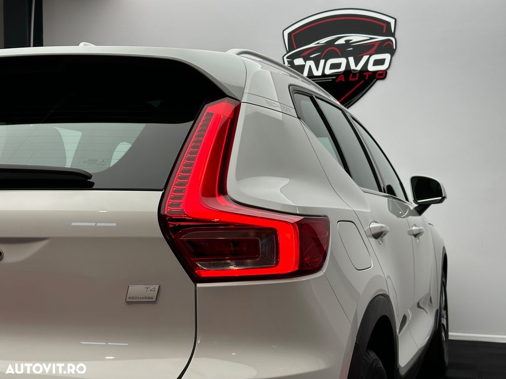Volvo XC 40 T4 Recharge DKG Inscription - 36