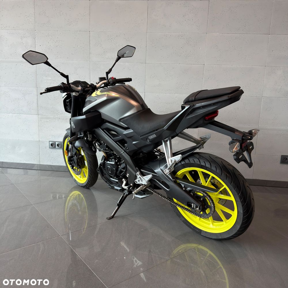 Yamaha MT - 9