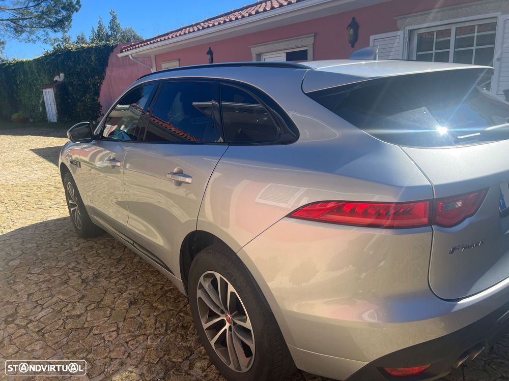 Jaguar F-Pace 2.0 i4D R-Sport AWD Aut. - 2