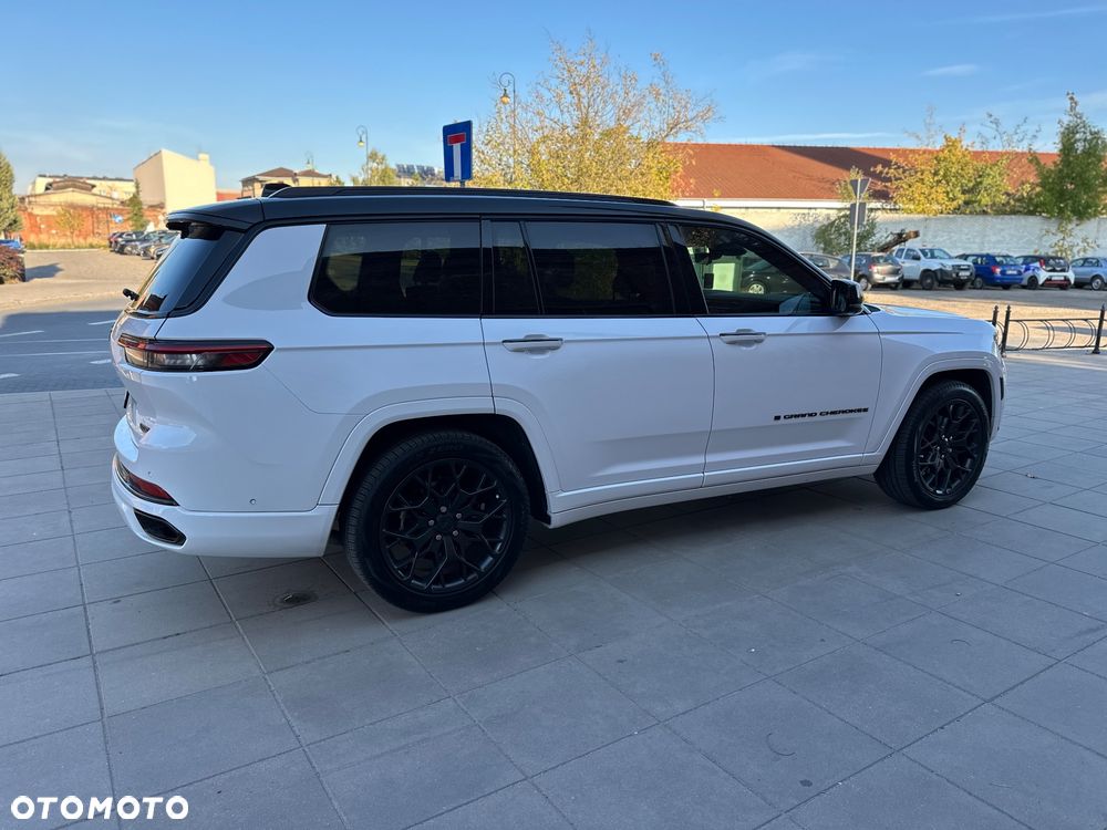 Jeep Grand Cherokee - 1