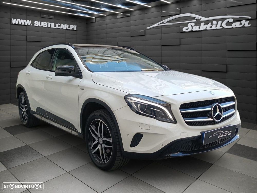 Mercedes-Benz GLA 180 - 1