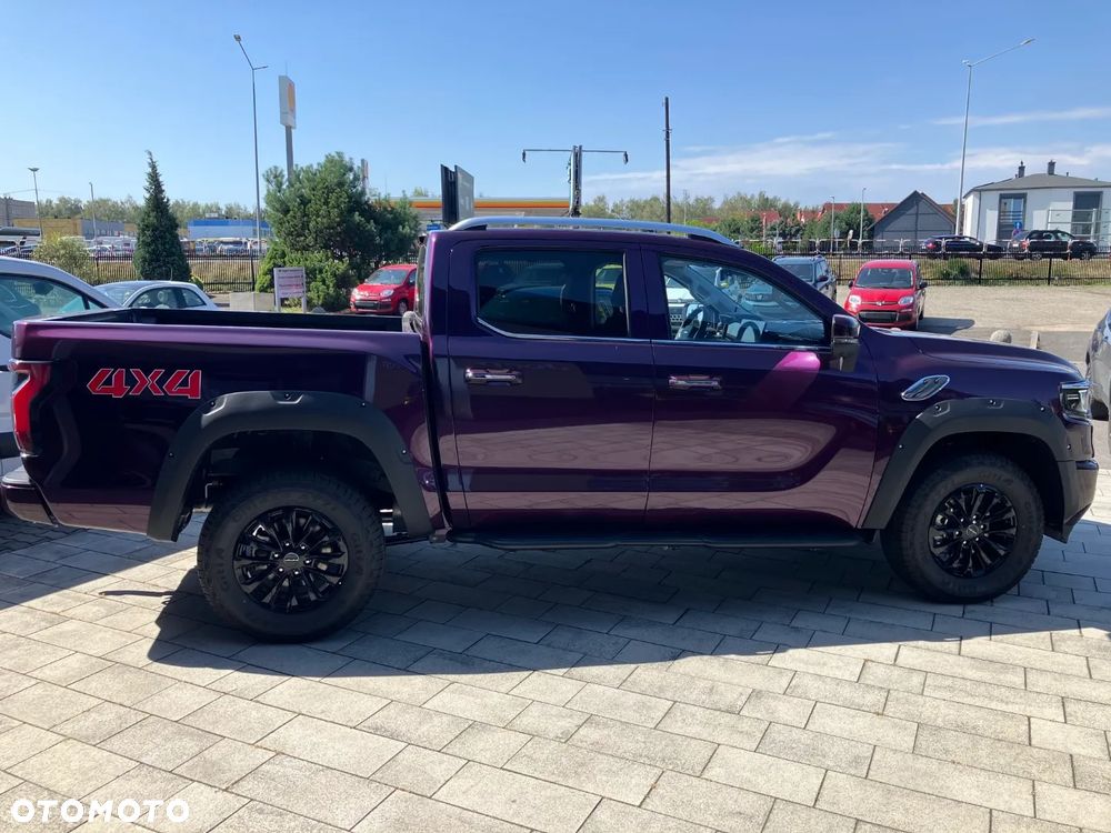 FOTON TUNLAND V - 12