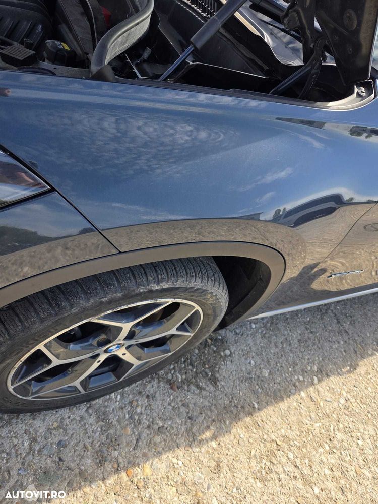 Aripa fata stanga dreapta BMW X1 F48 culoare Atlantikgrau Metallic C09 - 2