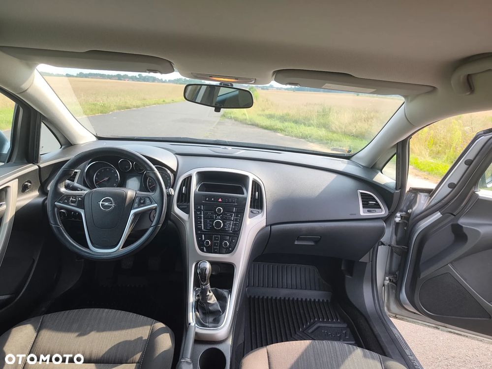 Opel Astra 1.4 T Sport - 10