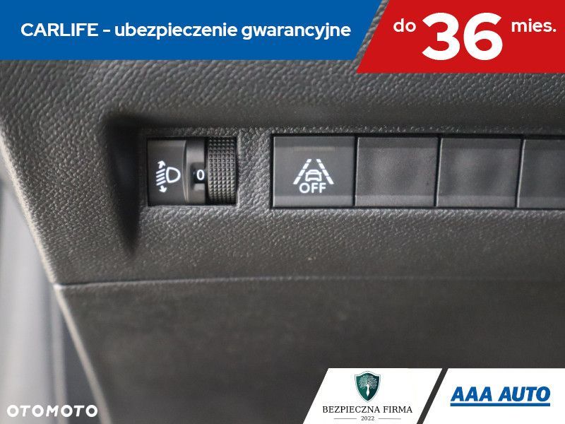 Peugeot 208 - 19