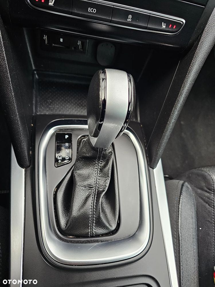 Renault Megane ENERGY dCi 110 EDC LIMITED - 34