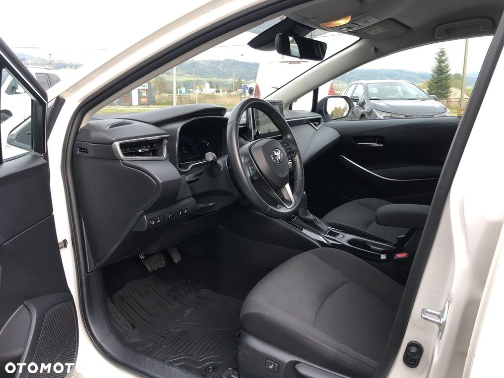 Toyota Corolla 1.8 Hybrid Comfort - 9