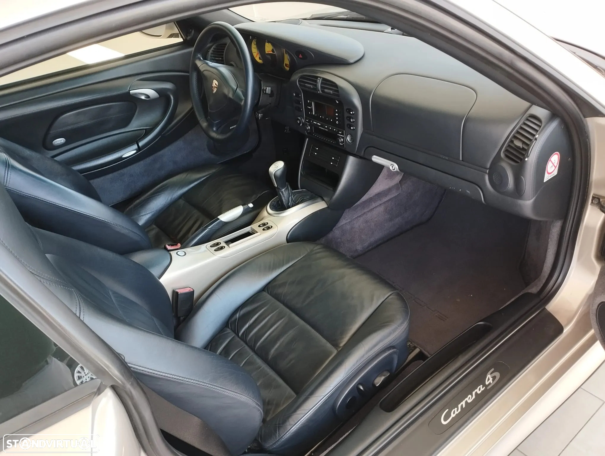 Porsche 911 (996) Carrera 4 S - 16