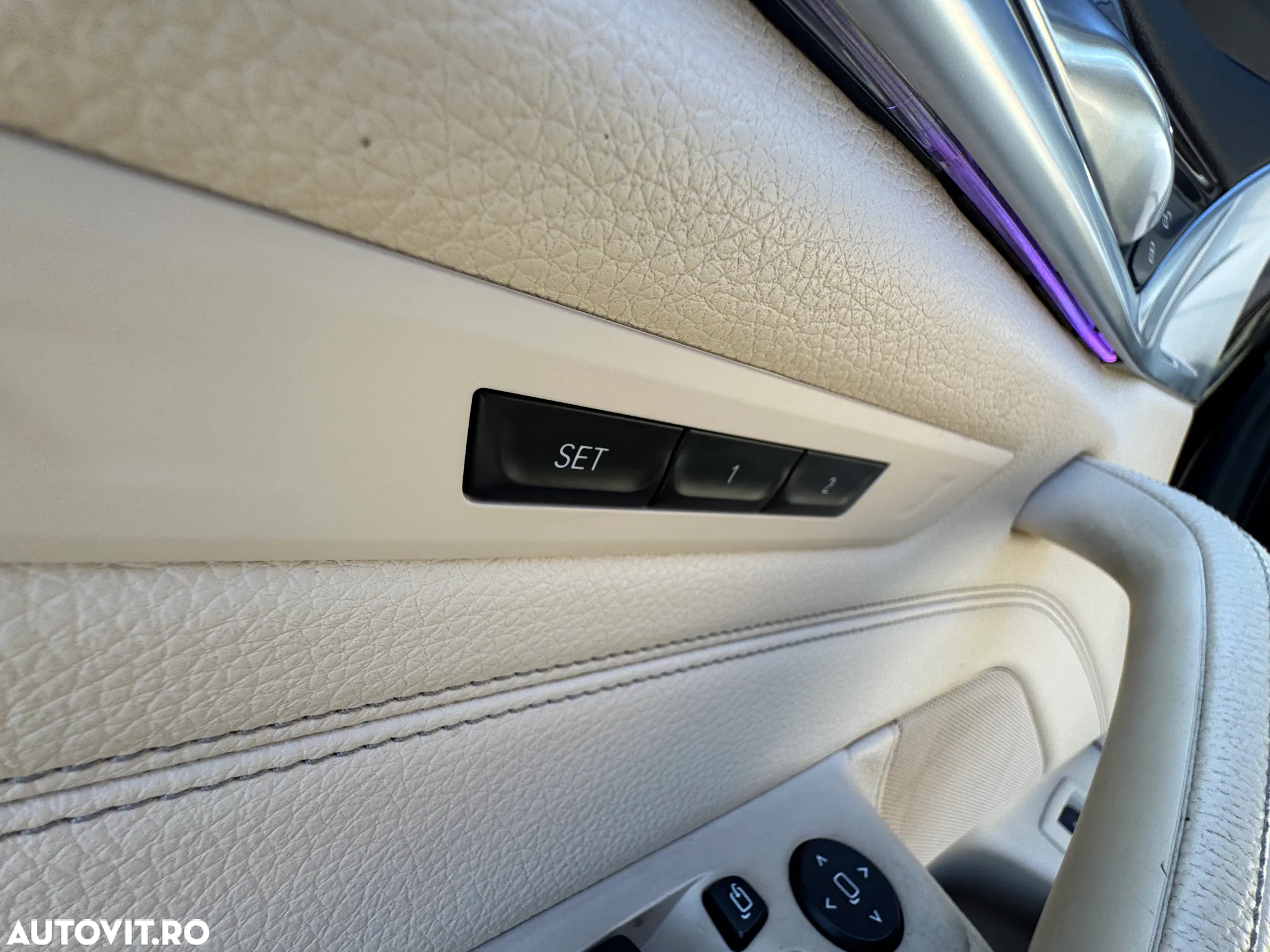 BMW Seria 5 520d xDrive AT - 11