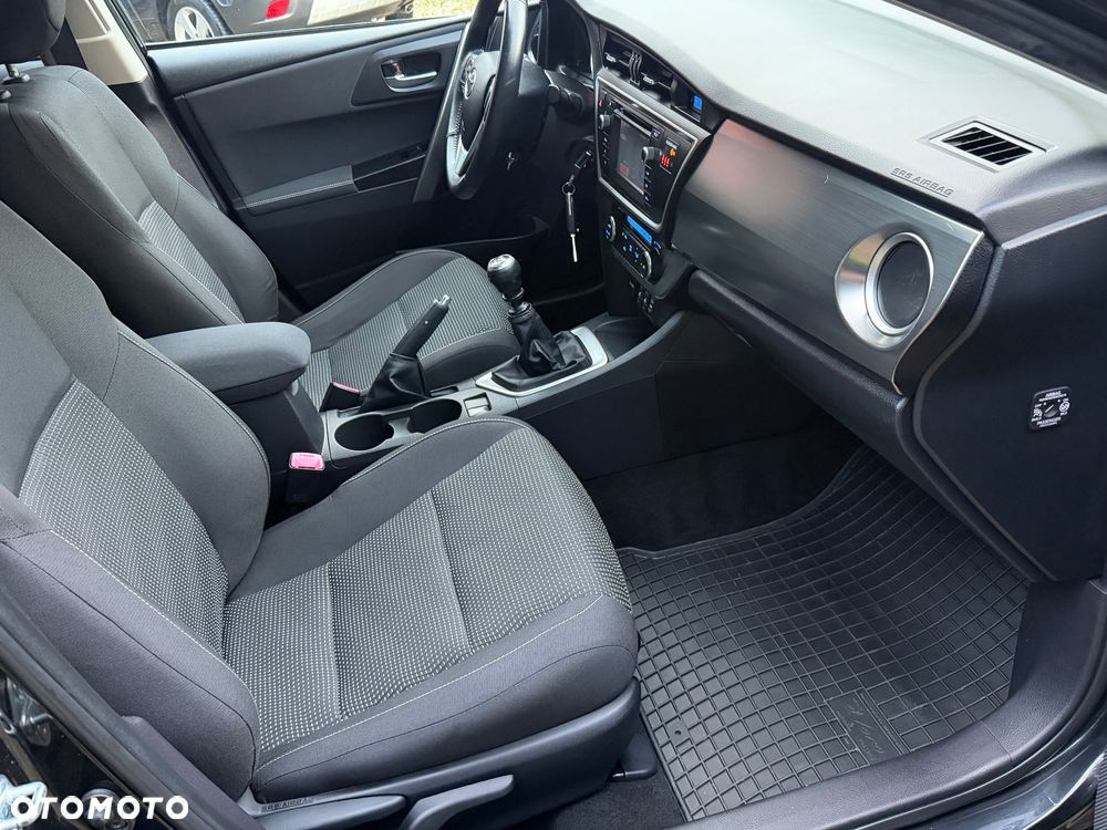 Toyota Auris 1.33 VVT-i Edition - 21