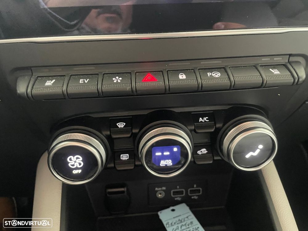 Renault Captur 1.6 E-Tech Plug-In Initiale Paris - 18