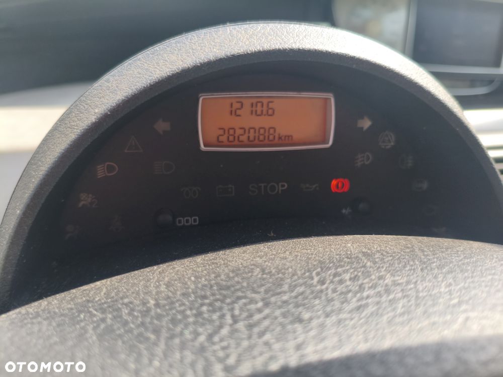 Citroën C8 2.0 HDi Exclusive - 16