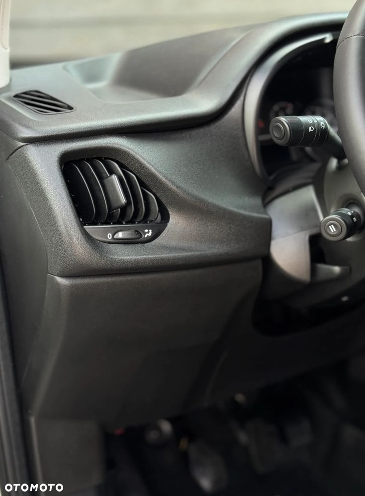 Fiat DOBLO - 25