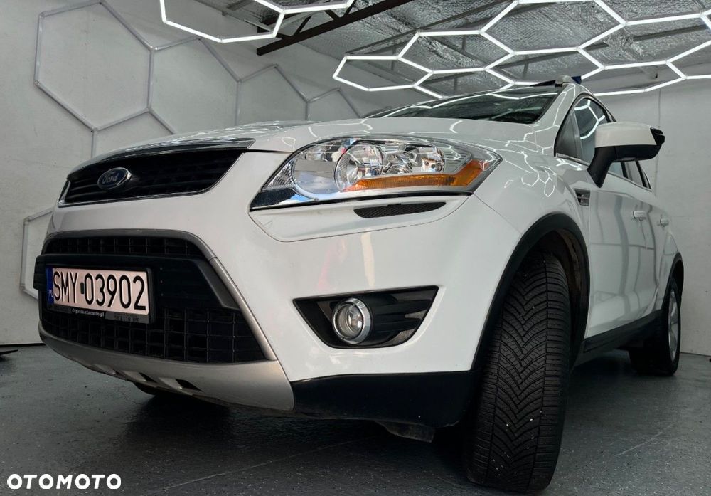 Ford Kuga - 13