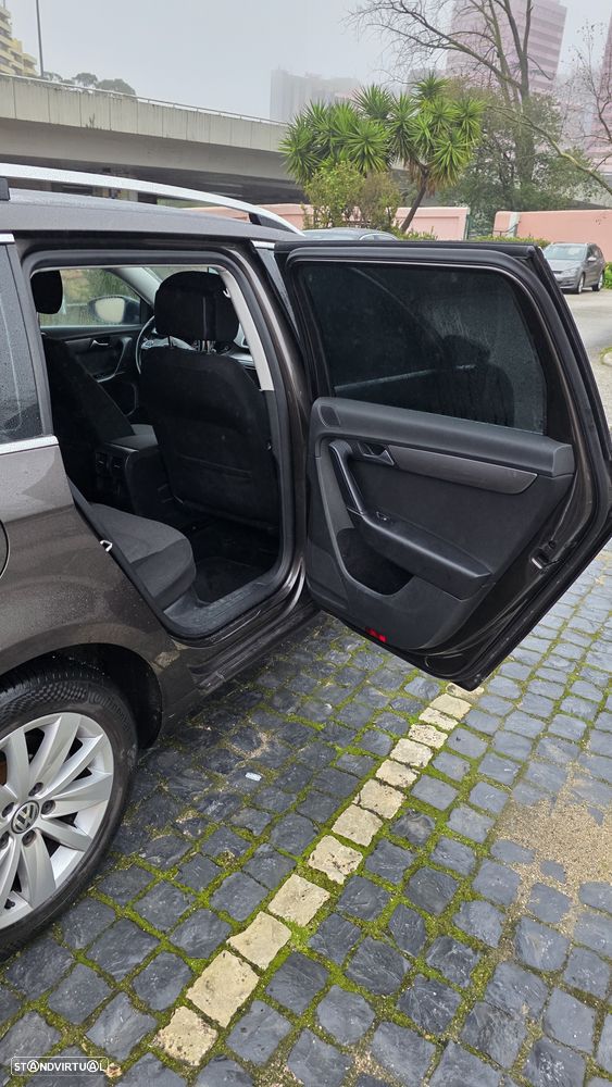 VW Passat Variant 1.6 TDI BlueMotion Comfortline - 5
