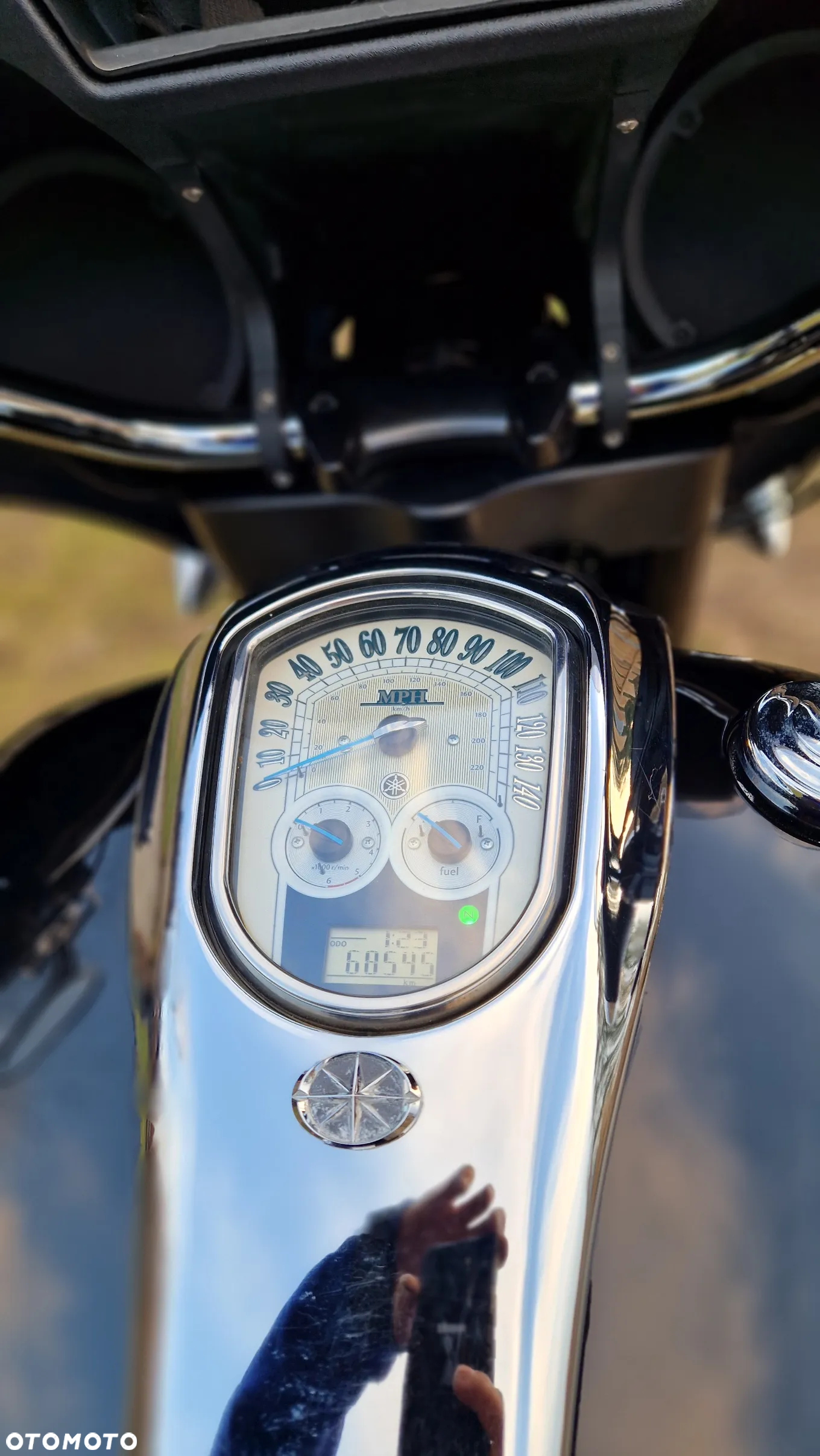 Yamaha XV - 11