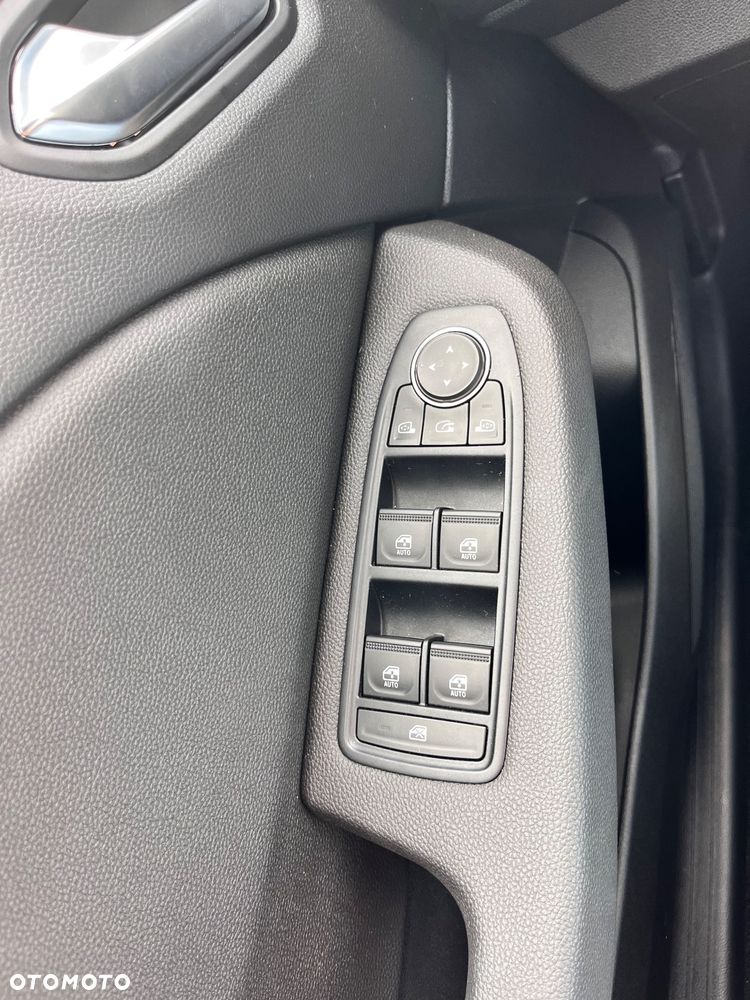 Renault Clio - 26