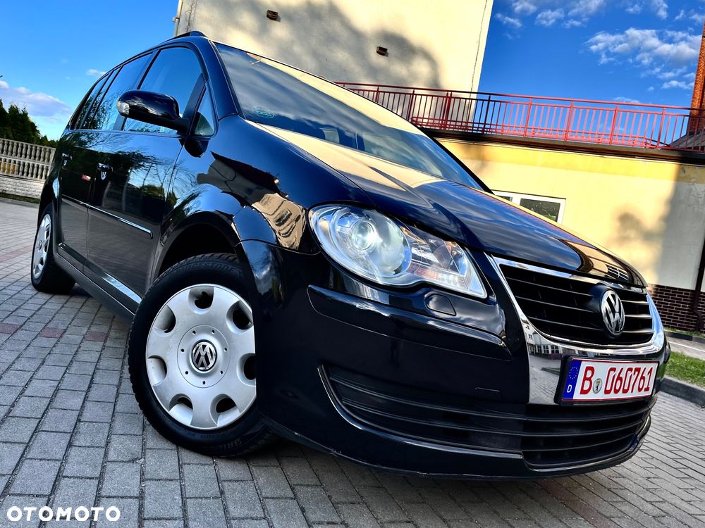 Volkswagen Touran 1.6 Trendline - 1