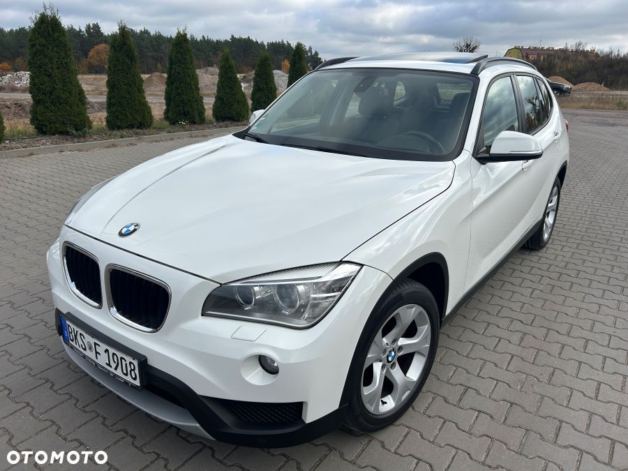BMW X1 xDrive20d Sport Line - 1