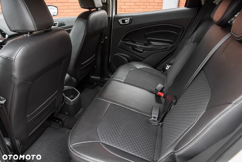 Ford EcoSport 1.5 TDCi TITANIUM - 19