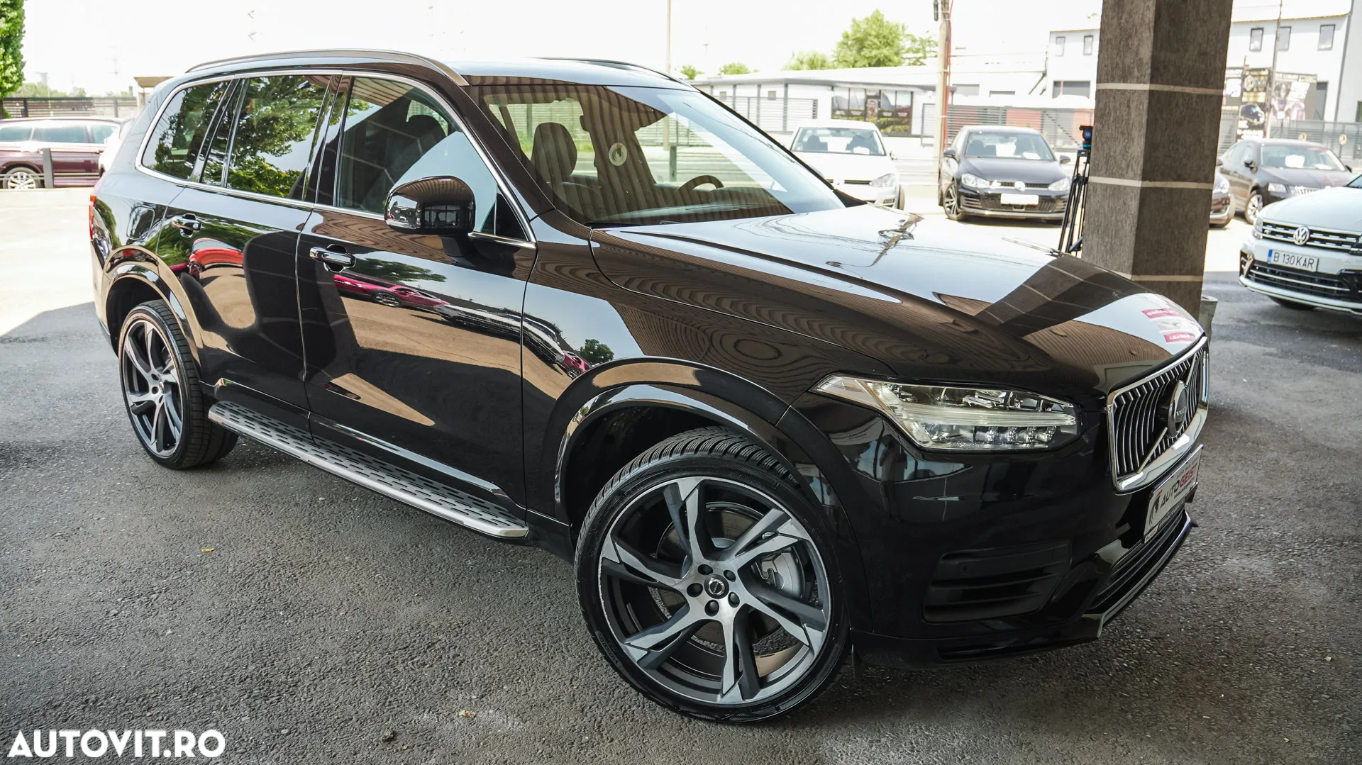Volvo XC 90 T8 AWD Twin Engine Geartronic Momentum - 33