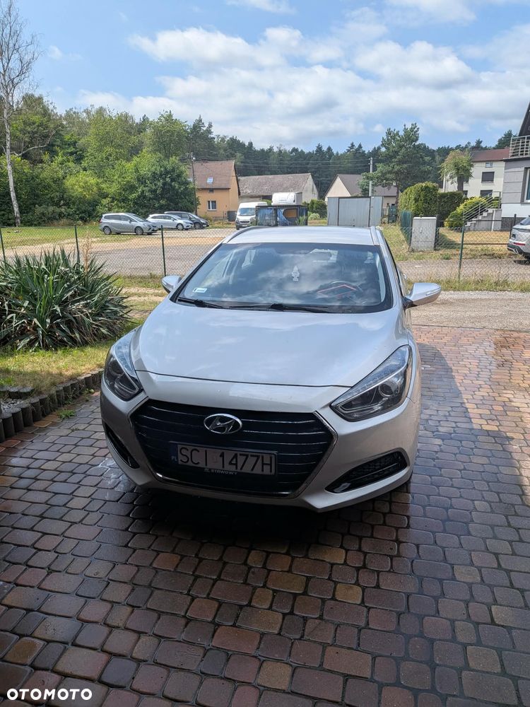 Hyundai i40 Kombi blue 1.7 CRDi Style - 2
