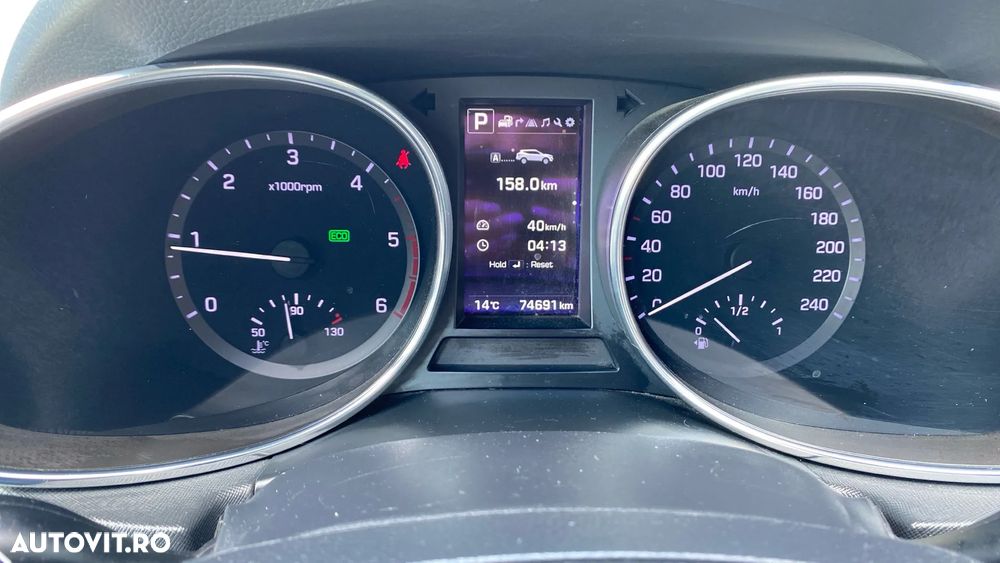Hyundai Santa Fe - 9