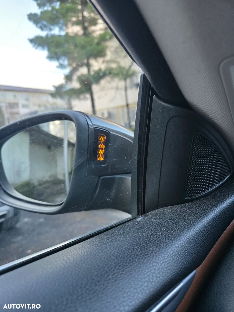 Volkswagen Passat CC 2.0 TDI BMT DSG - 22