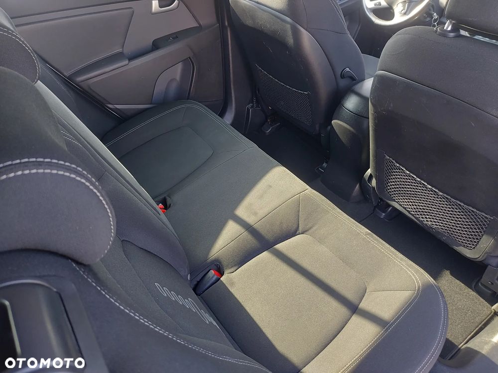 Kia Sportage 1.7 CRDI 2WD Attract - 15