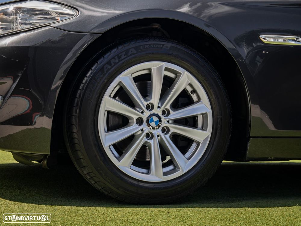 BMW 520 d Line Luxury - 13