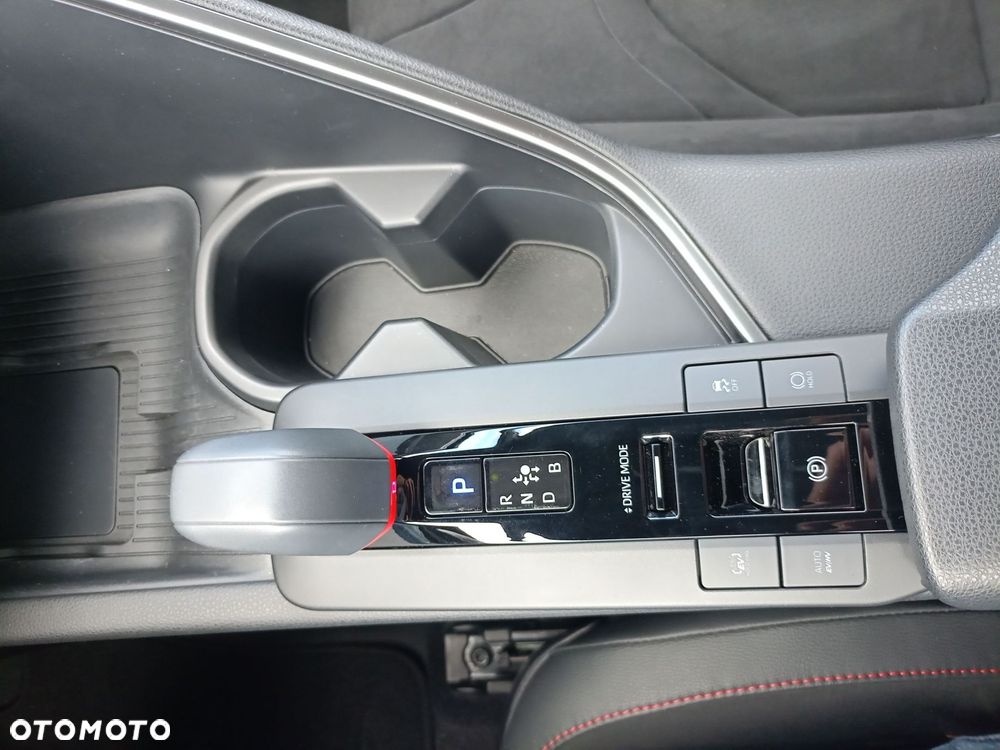 Toyota C-HR - 19