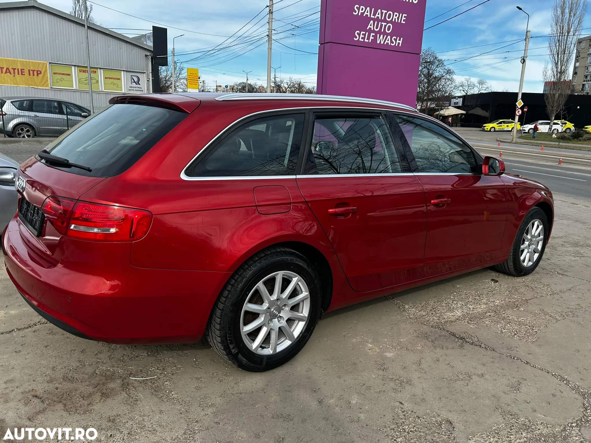 Audi A4 Avant 1.8 TFSI Attraction - 4