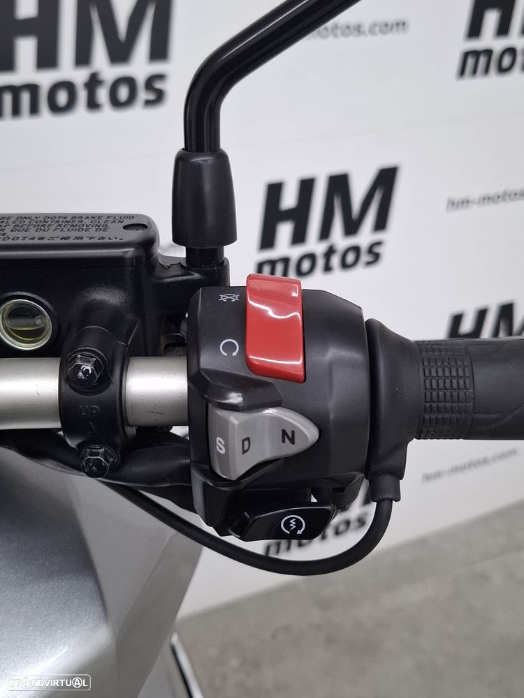 Honda X-ADV 750 - 10