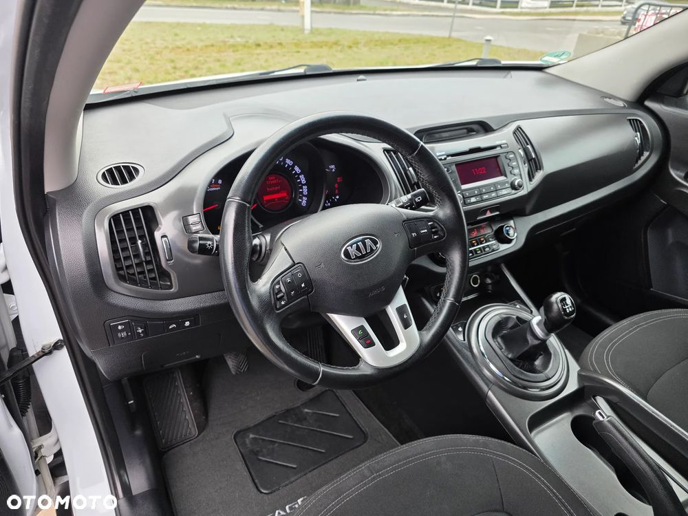 Kia Sportage 1.6 GDI 2WD Dream-Team Edition - 28