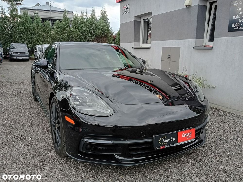 Porsche Panamera - 2