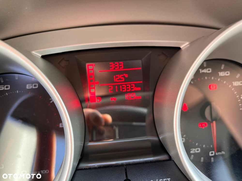 Seat Ibiza 1.6 16V Stylance - 16