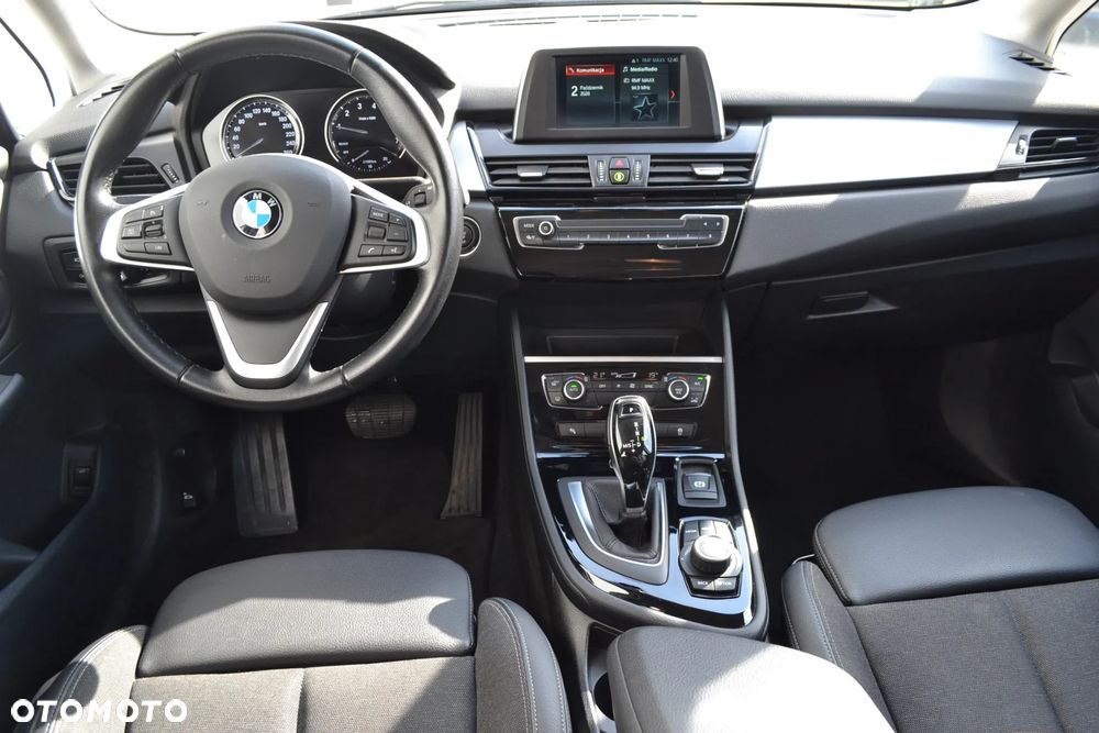 BMW Seria 2 218i GPF Advantage - 10