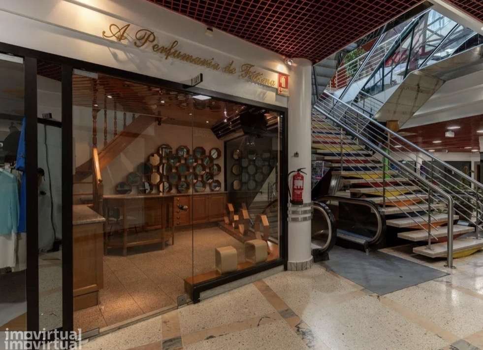 Loja no Centro de Fátima - Grande imagem: 2/10