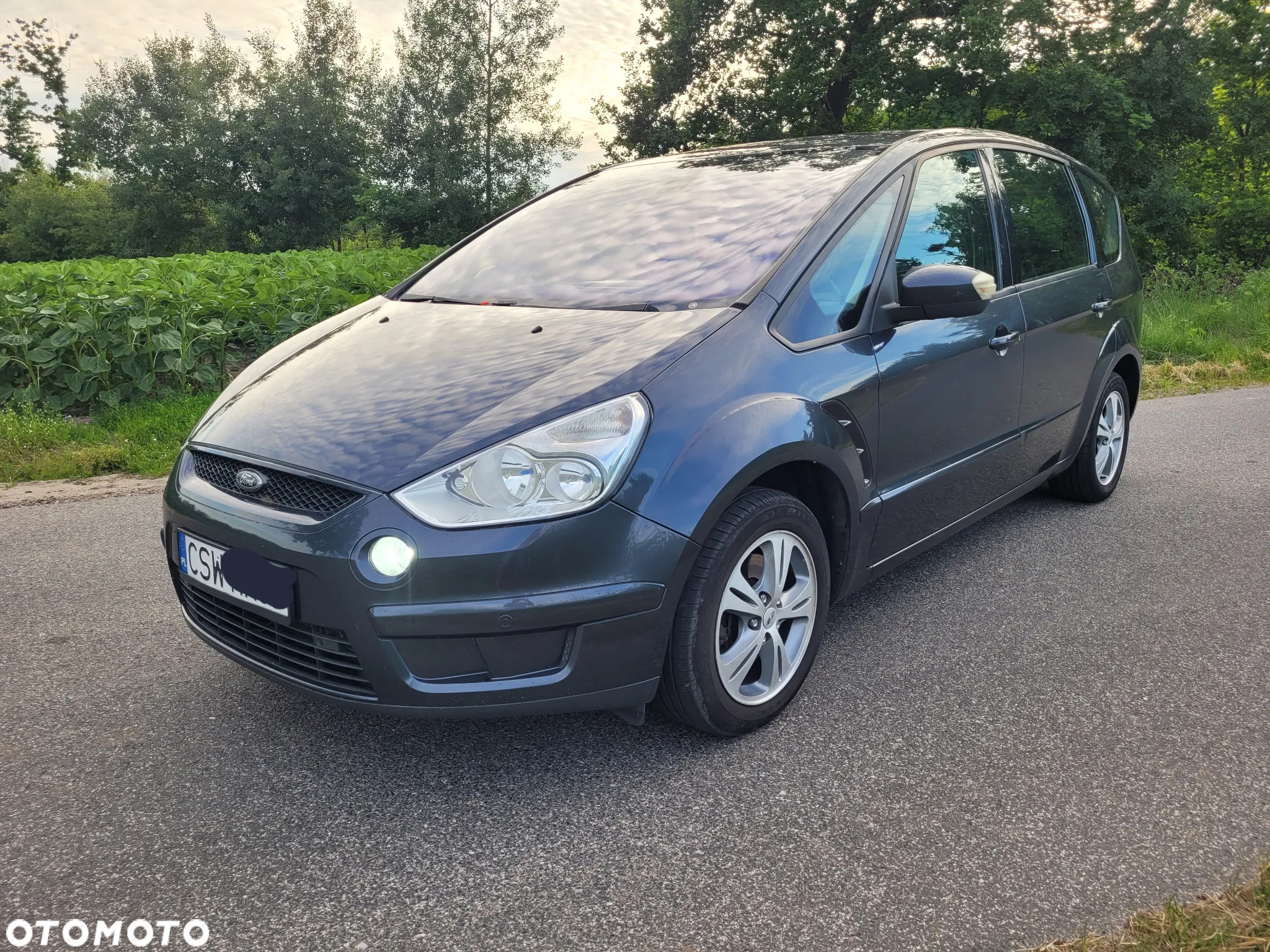 Ford S-Max - 24