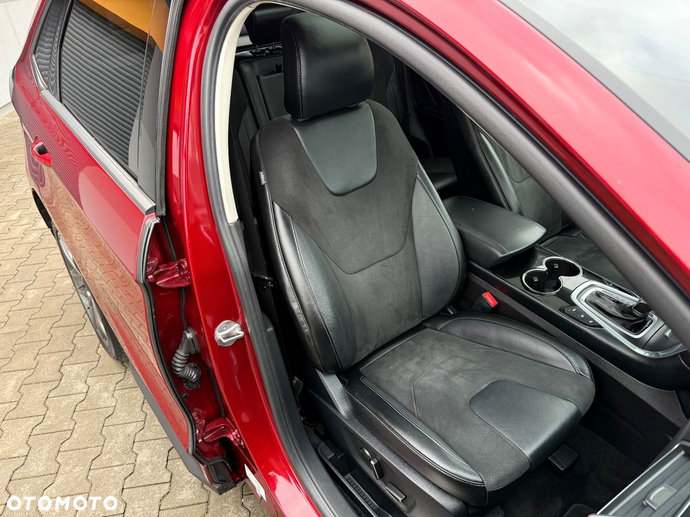 Ford Edge 2.0 TDCi Bi-Turbo 4x4 Sport - 28