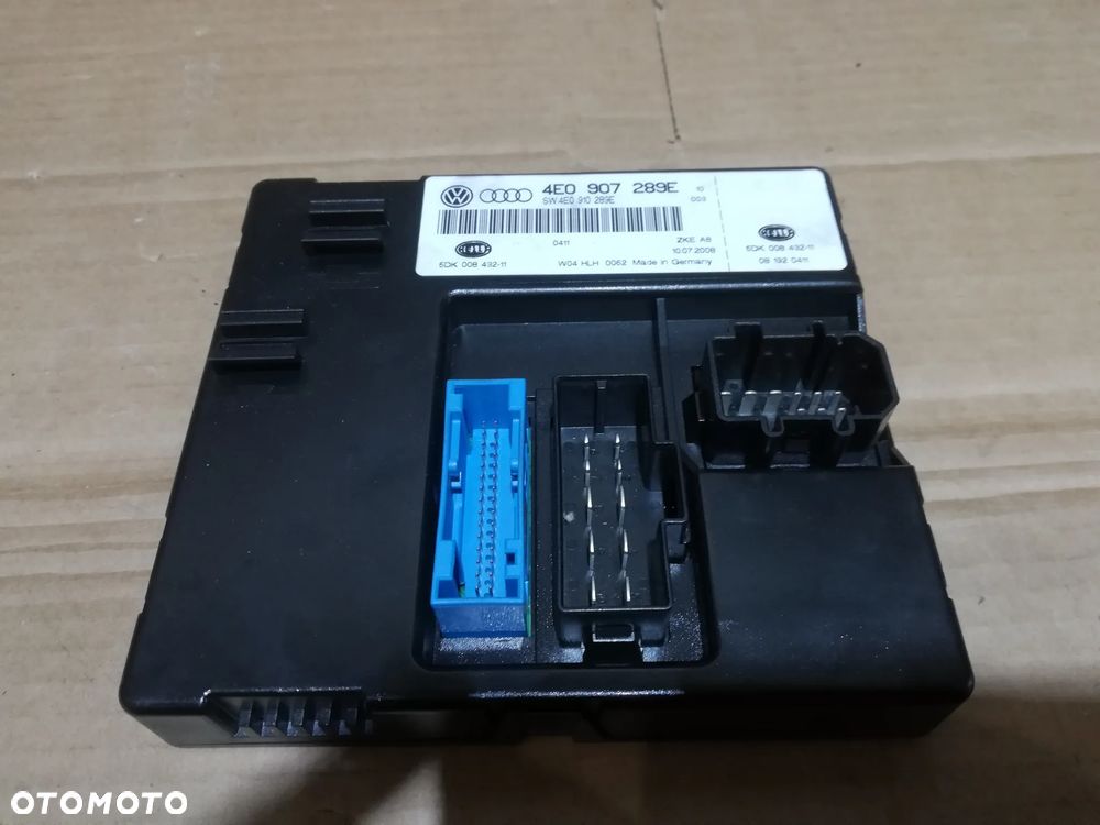 AUDI A8 D3 MODUŁ KOMFORTU 4E0907289E 4E0910289E - 1