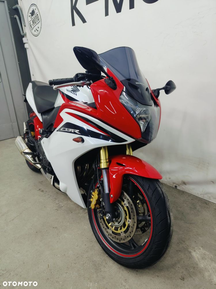 Honda CBR - 3