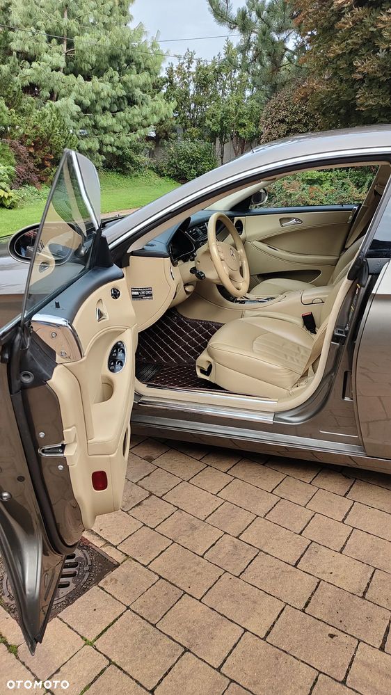 Mercedes-Benz CLS 320 CDI 7G-TRONIC - 24