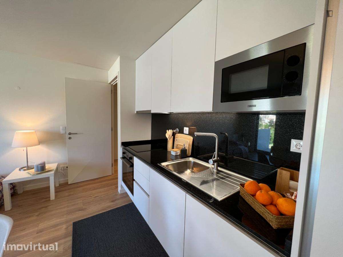 Apartamento com 2 quartos - localizado em Ramalde Porto - Grande imagem: 5/10