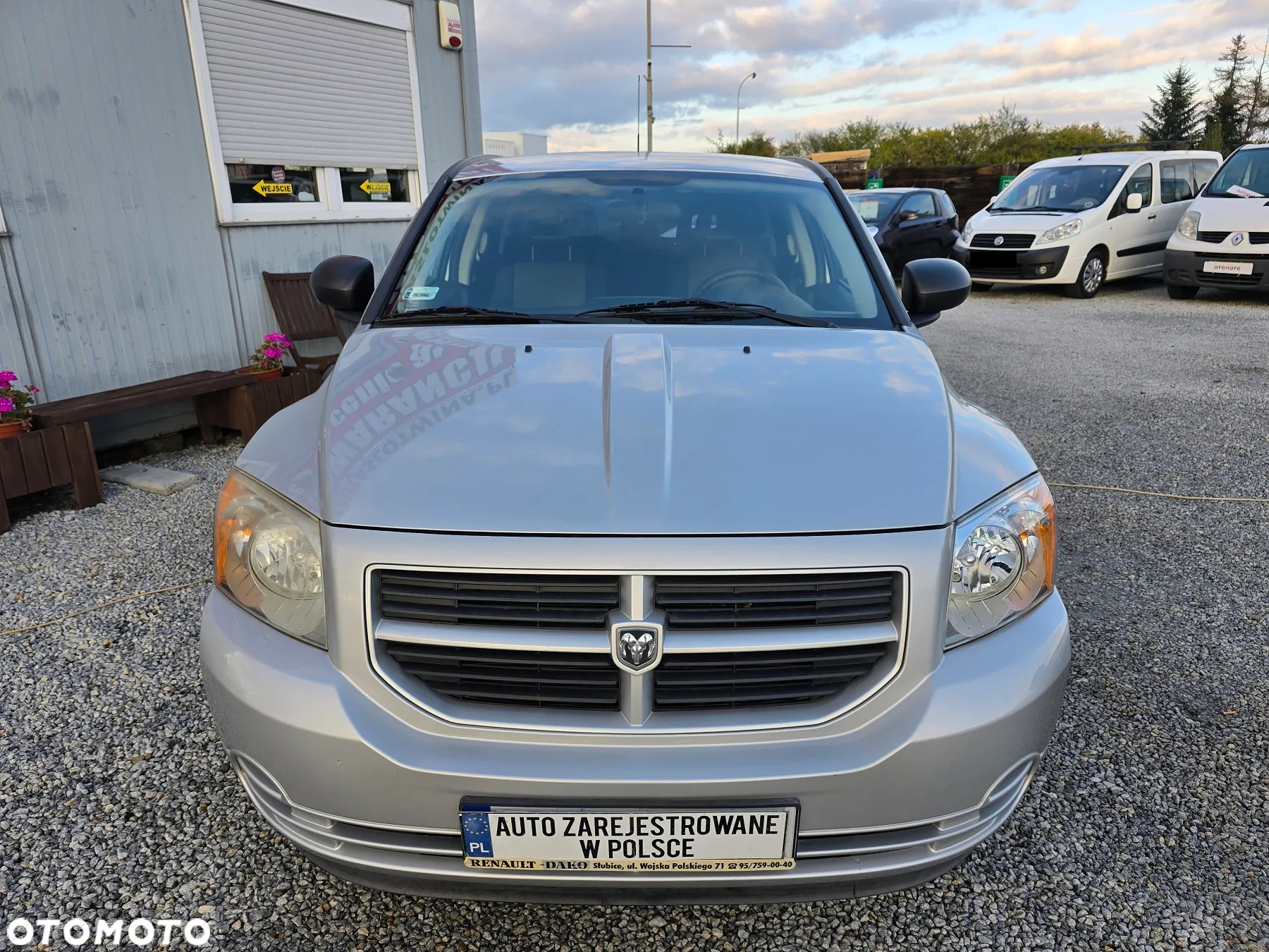 Dodge Caliber - 8