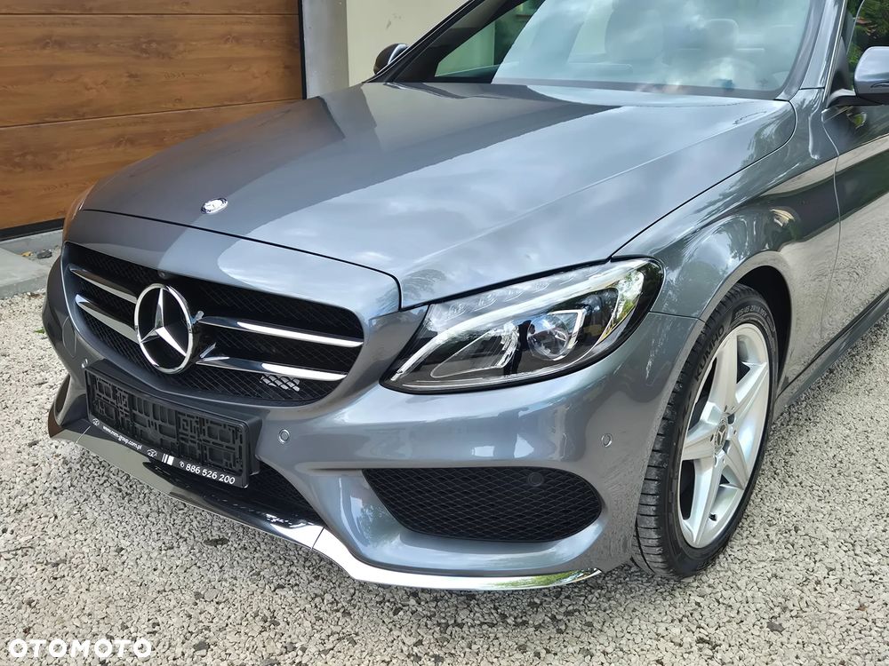 Mercedes-Benz Klasa C 300 7G-TRONIC AMG Line - 32