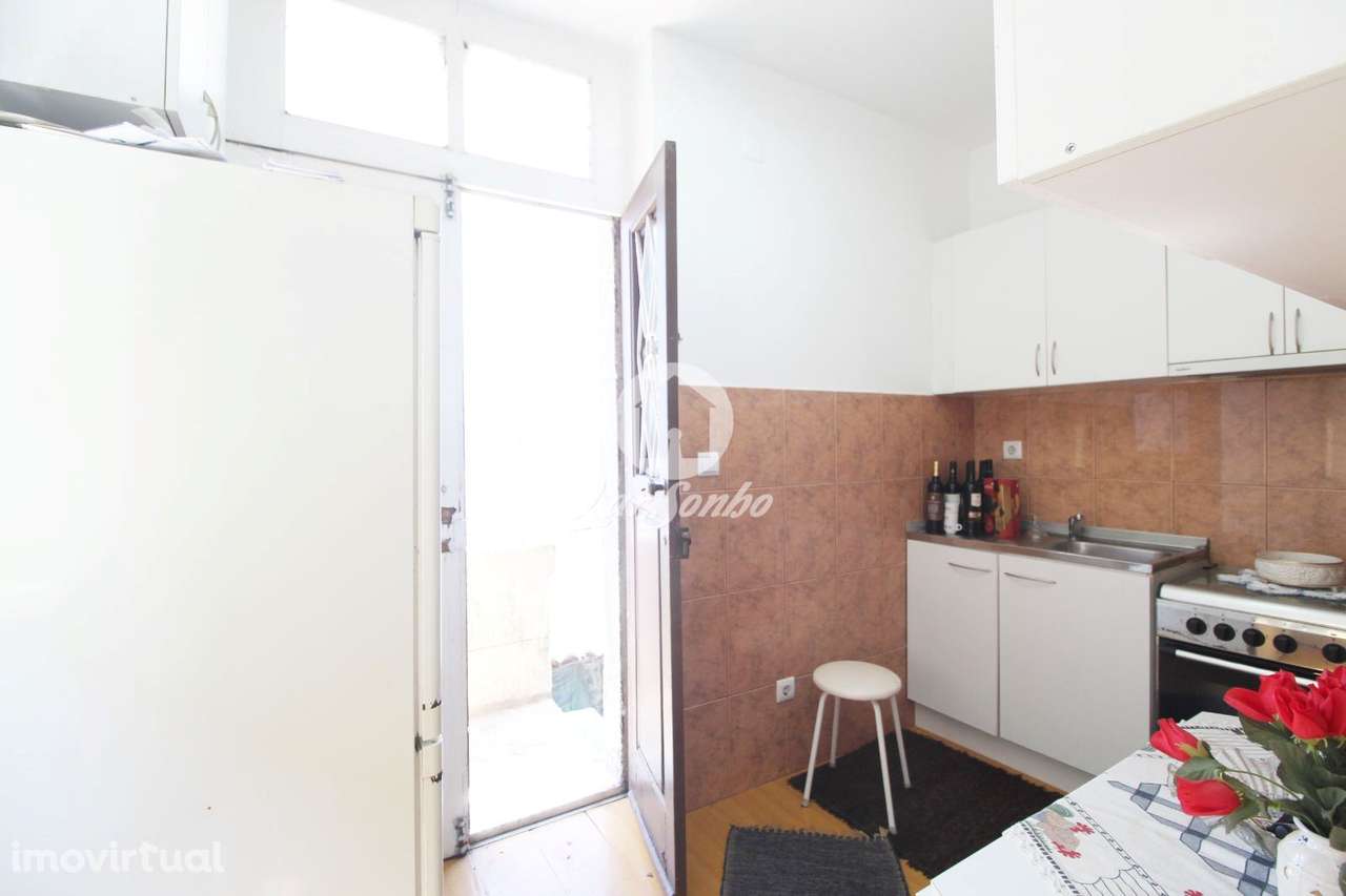 Andar Moradia T1 em Valbom, próximo a Gramido - Grande imagem: 5/26