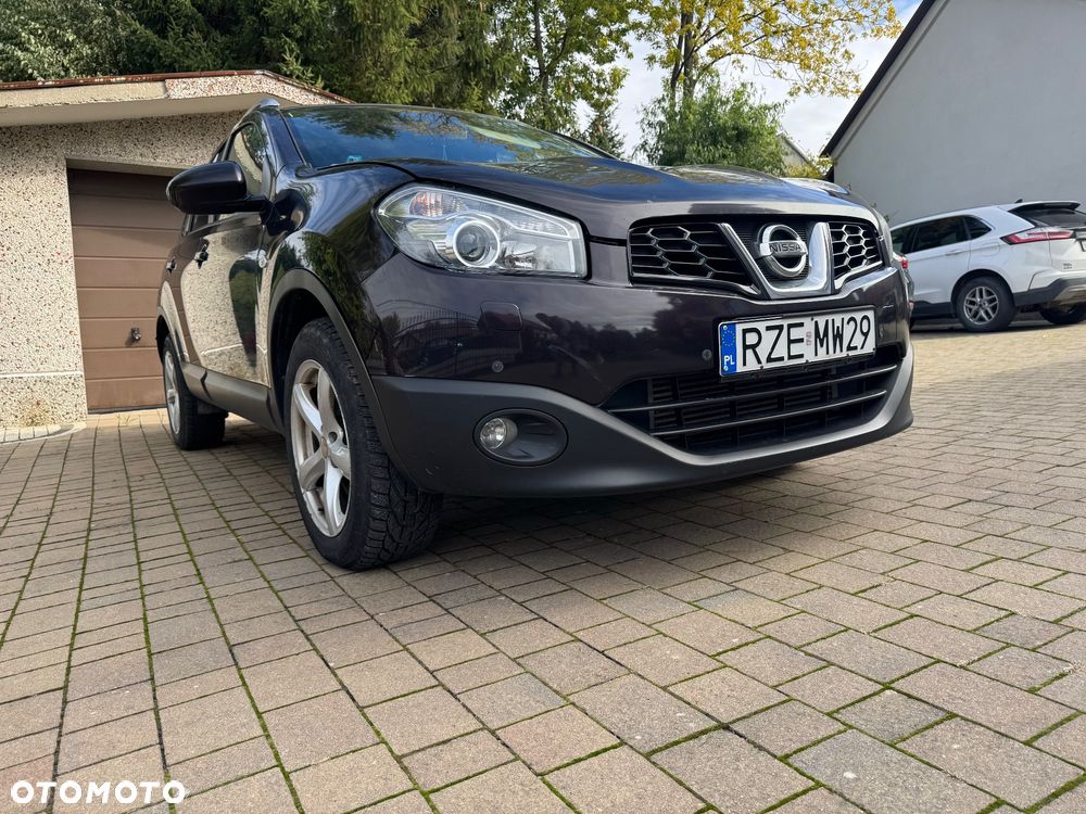 Nissan Qashqai 2.0 dCi 4x4 Tekna - 6